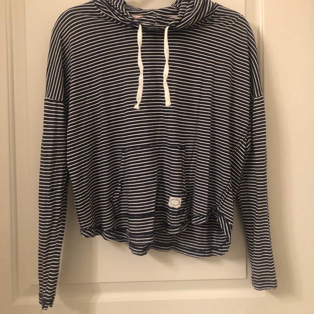Stripped pullover